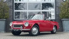 Rood Gebruikt 1970 Datsun 1600 Cabriolet | € 23.950
