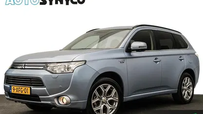 Occasion 2014 Mitsubishi Outlander P-HEV Edition SUV | € 10.450 (Eerlijke prijs)