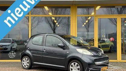 Occasion 2011 Peugeot 107 Hatchback | € 3.450 (Eerlijke prijs)