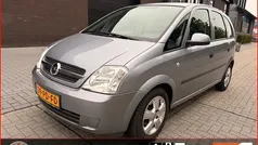 Gebruikt 2004 Opel Meriva Cosmo MPV | € 2.150 (Eerlijke prijs)