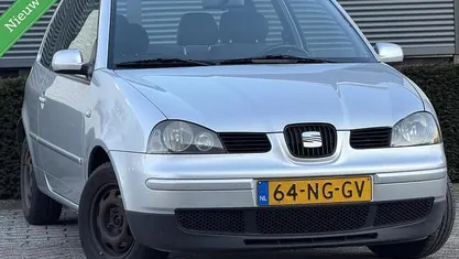 Occasion Seat Arosa 60 PK (44 kW) 2003 Grijs Hatchback