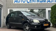 Gebruikt 2004 Nissan Almera Tino Acenta MPV | € 1.499 (Eerlijke prijs)