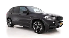 Ruby black metallic (zwart metallic) Gebruikt 2015 BMW X5 Comfort Edition SUV | € 24.445 (Eerlijke prijs)