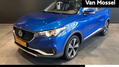 Blauw Gebruikt 2020 MG ZS Luxury Sedan | € 15.495 (Eerlijke prijs)