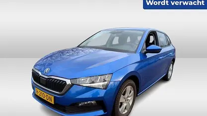 Blauw Gebruikt 2022 Skoda Scala Comfort Hatchback | € 17.750 (Eerlijke prijs)