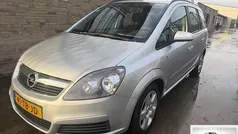 Gebruikt 2006 Opel Zafira Enjoy MPV | € 2.099 (Eerlijke prijs)