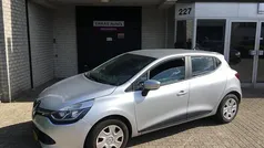 Gebruikt 2015 Renault Clio IV Expression Hatchback | € 4.499 (Eerlijke prijs)