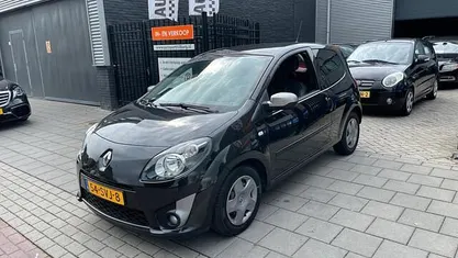 Occasion 2011 Renault Twingo Night&Day Hatchback | € 1.999 (Goede deal)