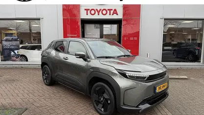 Nieuw Toyota Urban Cruiser 127 kW (174 PK) 2026 Groen SUV