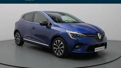 Gebruikt 2022 Renault Clio V Techno Hatchback | € 15.990 (Eerlijke prijs)