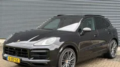 Zwart Gebruikt 2018 Porsche Cayenne SUV | € 54.950 (Goede deal)