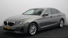 Grijs Gebruikt 2022 BMW 520 Sedan | € 38.845 (Eerlijke prijs)