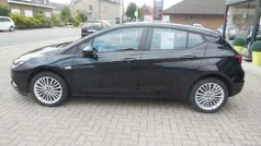 Gebruikt 2016 Opel Astra Sedan | € 11.877 (Eerlijke prijs)