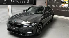 Grijs Gebruikt 2020 BMW 330e Executive Sedan | € 34.995 (Eerlijke prijs)
