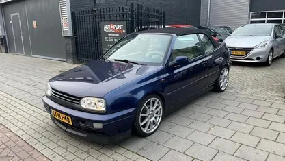 Occasion VW Golf III Sport 116 PK (85 kW) 1997 Blauw Cabriolet
