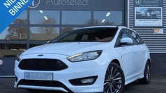 Wit Gebruikt 2018 Ford Focus ST-Line Stationwagen | € 11.490 (Super prijs)