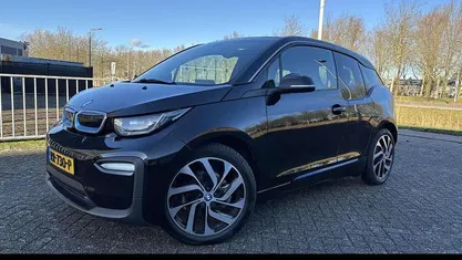 Zwart Occasion 2018 BMW i3 iPerformance Hatchback | € 14.995 (Eerlijke prijs)