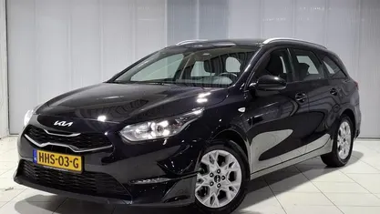 Occasion Kia Ceed Comfort 2025 Zwart Hatchback