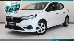 Gebruikt 2021 Dacia Sandero Essentiel Hatchback | € 9.940 (Super prijs)