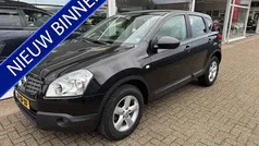 Zwart Gebruikt 2007 Nissan Qashqai Visia SUV | € 4.750 (Eerlijke prijs)