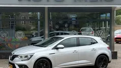 Gebruikt 2016 Renault Mégane IV LIMITED Hatchback | € 9.900 (Eerlijke prijs)
