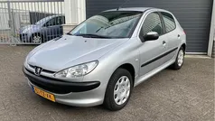 Grijs Gebruikt 2007 Peugeot 206 Hatchback | € 2.690 (Eerlijke prijs)