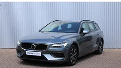 Grijs Gebruikt 2021 Volvo V60 Momentum Stationwagen | € 24.950 (Eerlijke prijs)