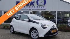 Gebruikt 2021 Toyota Aygo X-play Hatchback | € 11.445 (Eerlijke prijs)