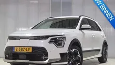 Snow white pearl Gebruikt 2024 Kia e-Niro Advance SUV | € 34.950 (Goede deal)