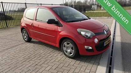 Occasion Renault Twingo Collection 75 PK (55 kW) 2012 Rood Hatchback