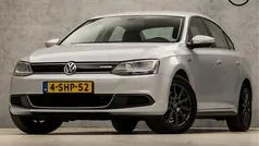 Grijs, metallic lak Gebruikt 2013 VW Jetta Comfortline Sedan | € 7.745 (Eerlijke prijs)