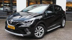 Zwart Gebruikt 2021 Renault Captur Intens SUV | € 17.945 (Eerlijke prijs)