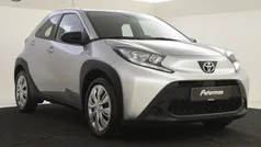 Grijs Gebruikt 2023 Toyota Aygo Edition Hatchback | € 17.899 (Goede deal)