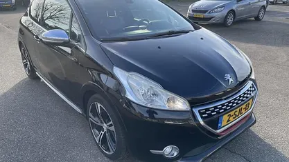 Occasion 2013 Peugeot 208 GTi Hatchback | € 7.500 (Eerlijke prijs)