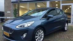 Blauw (metallic) Gebruikt 2019 Ford Fiesta Titanium Hatchback | € 16.450 (Eerlijke prijs)