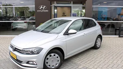 Grijs Gebruikt 2020 VW Polo Comfortline Hatchback | € 13.994 (Goede deal)