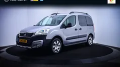 Grijs Gebruikt 2017 Peugeot Partner Active+ MPV | € 13.125 (Eerlijke prijs)
