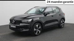 Zwart Gebruikt 2021 Volvo XC40 R-Design SUV | € 33.440 (Eerlijke prijs)