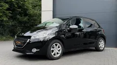 Gebruikt 2015 Peugeot 208 Style Hatchback | € 6.395 (Eerlijke prijs)