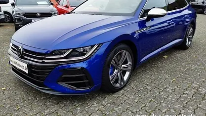 Occasion 2021 VW Arteon R Sedan | € 46.691 (Eerlijke prijs)