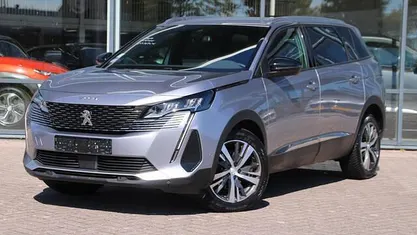 Occasion Peugeot 5008 Allure 131 PK (96 kW) 2023 MPV