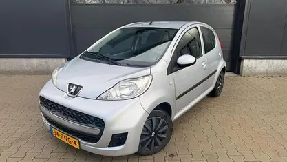 Occasion Peugeot 107 68 PK (50 kW) 2011 Hatchback
