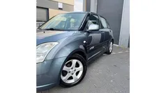 Grijs Gebruikt 2006 Suzuki Swift Hatchback | € 2.149 (Eerlijke prijs)