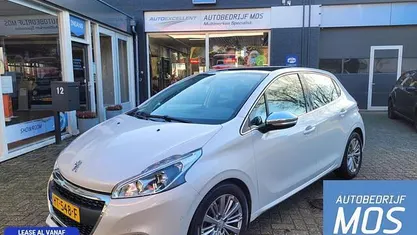 Occasion 2015 Peugeot 208 Premium Hatchback | € 6.500 (Eerlijke prijs)