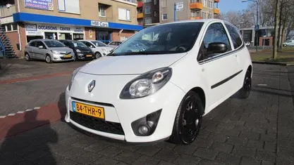 Occasion Renault Twingo Collection 75 PK (55 kW) 2012 Wit Hatchback