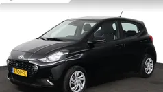 Zwart Gebruikt 2021 Hyundai i10 Comfort Hatchback | € 15.950 (Goede deal)