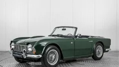 Triumph TR4