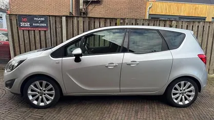 Occasion Opel Meriva Cosmo 120 PK (88 kW) 2011 Grijs (metallic) MPV