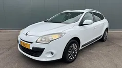 Wit Gebruikt 2010 Renault Mégane GrandTour Expression Stationwagen | € 2.749 (Eerlijke prijs)