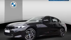 Gebruikt 2025 BMW 320e Comfort Edition Sedan | € 49.900 (Eerlijke prijs)
